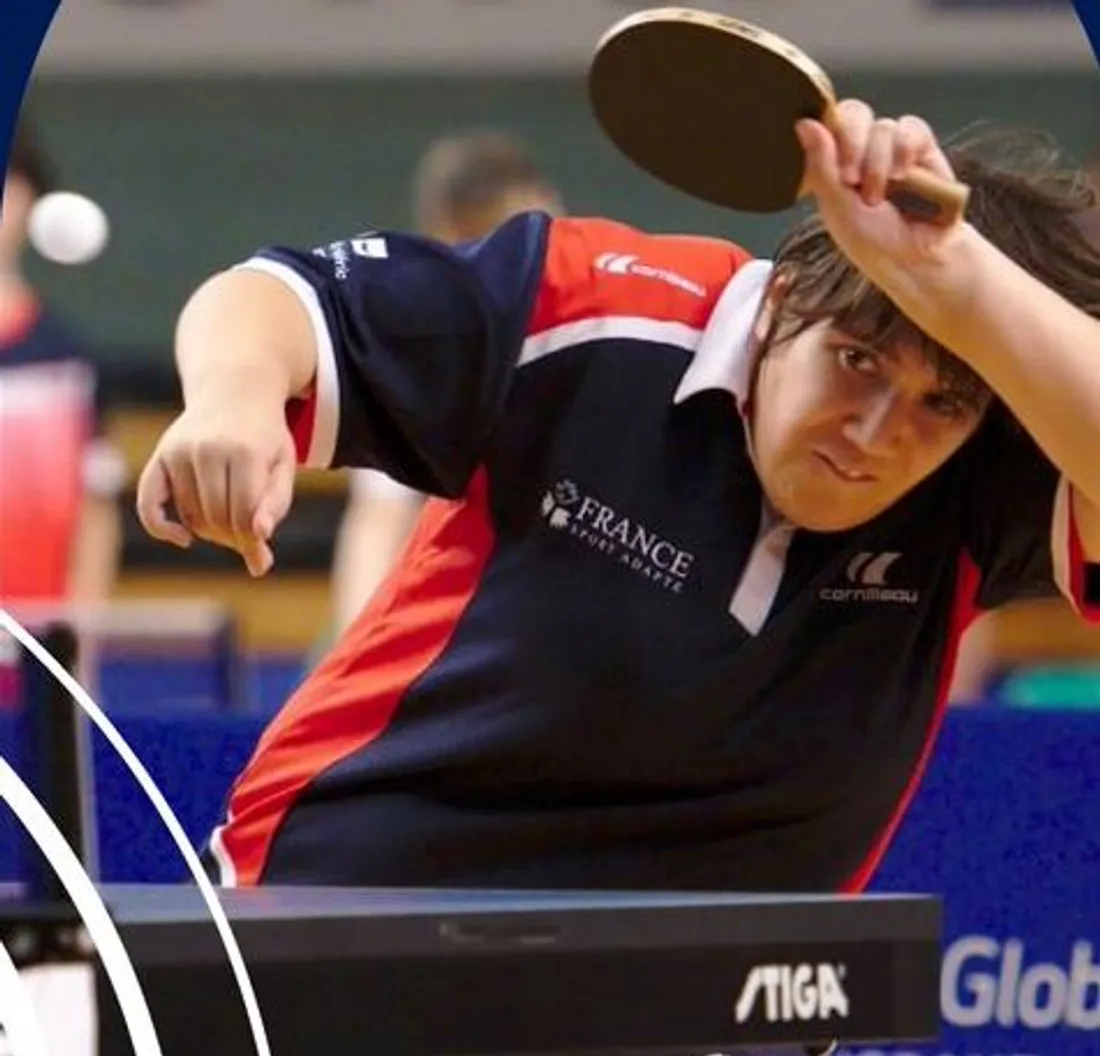 Léa Ferney a remporté cet été la médaille d'argent en para tennis de table